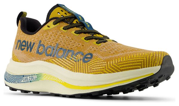 New Balance FuelCell SuperComp Trail Schoenen Bruin Heren