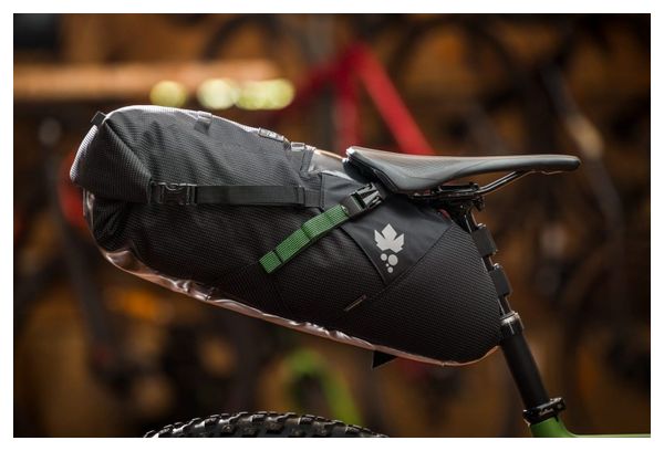Miss Grape Cluster 20 Waterproof Saddlebag 20L Black