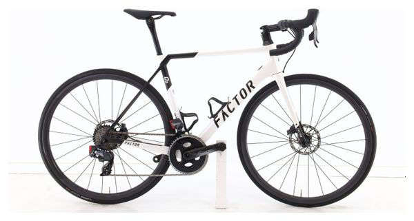 Produit reconditionné · Factor O2 VAM Carbone · Blanc / Vélo de route / Factor | Très bon état