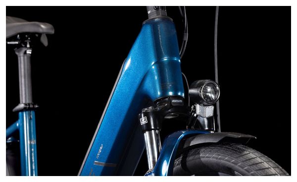 VTC Électrique Cube Touring Hybrid One 500 Easy Entry Shimano Cues 9V 500 Wh 700 mm Bleu Deep Sea 2025