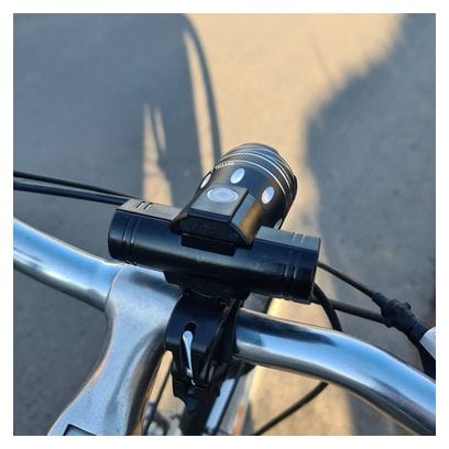 Kit lumière vélo CREE LED Lumière avant et arrière - Noir