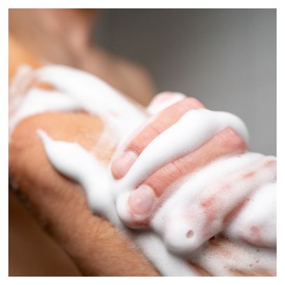 Dynamic Shower'n Shave Reinigings- en Scheerschuim 200ml