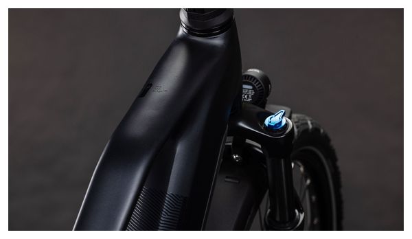 VTC Électrique Cube Kathmandu Hybrid Pro 800 Trapeze Shimano Deore/Deore XT 12V 800 Wh 700 mm Noir Coal 2026