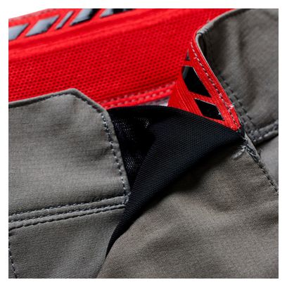 Pantalones cortos Troy Lee Designs Skyline Pro, color caqui