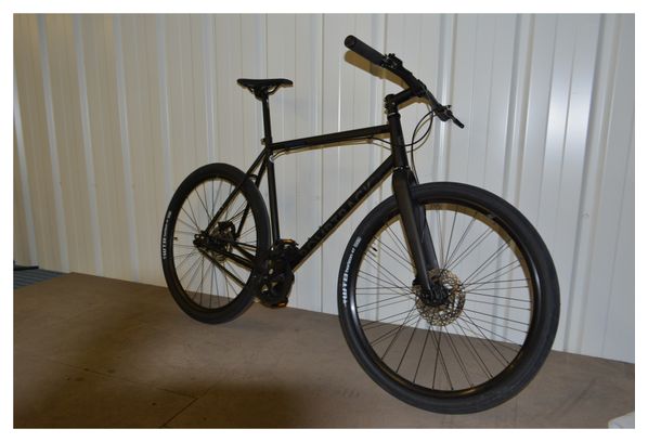 Bombtrack City Bike Outlaw 650B Matte Black