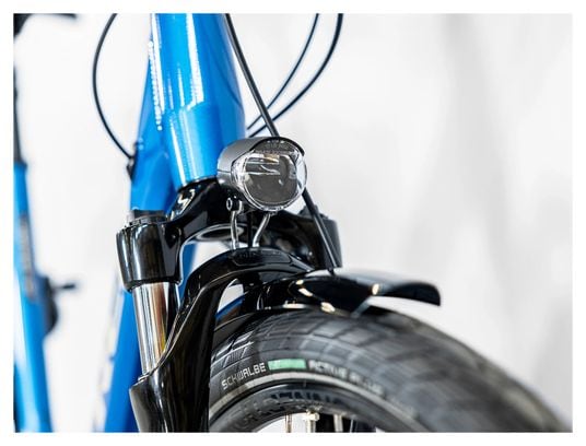 Vélo de Ville Électrique Trek Verve+ 2 Lowstep Shimano Acera/Altus 9V 400 Wh Bleu Alpine 2023