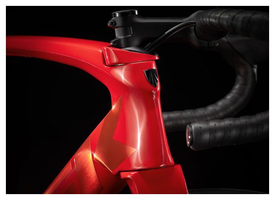Bici da corsa Trek Madone SL 6 Disc Shimano Ultegra 11V 700 mm Red Viper 2022
