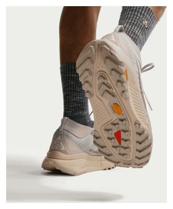 Scarpe da trail Nike ACG Zegama beige da uomo