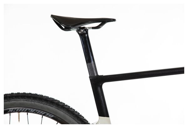 3T Exploro RaceMax Boost Dropbar Electric Gravel Bike Sram Rival eTap AXS 12S 250 Wh 650b Black Grey 2023