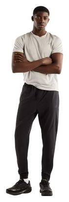 Pantaloni New Balance RC Essential Jogger neri da uomo