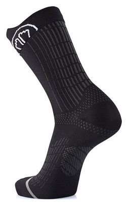 Chaussettes de Running mi-hautes, fines et techniques - Run Anatomic Crew