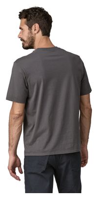 T-Shirt Patagonia Daily Pocket Gris