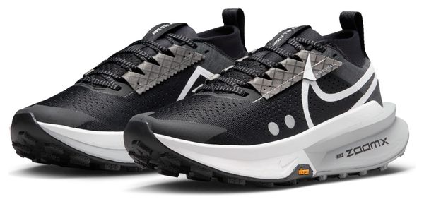 Chaussures Trail Nike Zegama Trail 2 Noir Blanc Femme