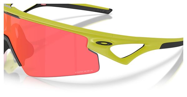 Oakley Sunglasses - Sphaera Strike Matte Cactus/Prizm Trail Torch/Ref: OO9531-0637