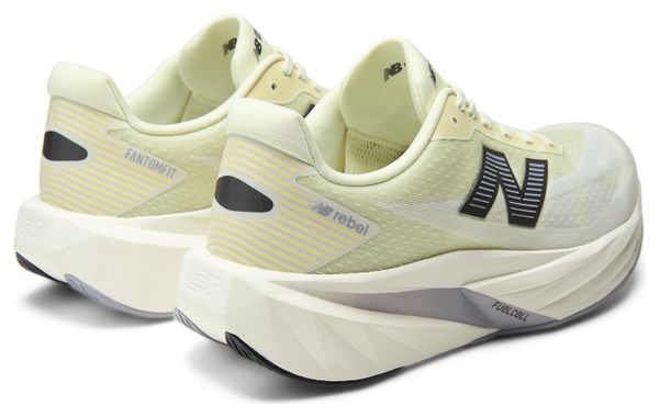 Zapatillas de running New Balance FuelCell Rebel v5 verdes para hombre