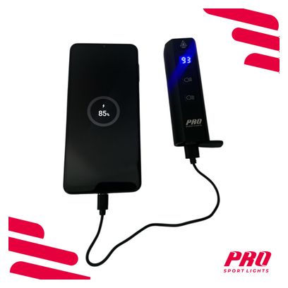 Eclairage avant et arrière  1 300 et 120 lumens