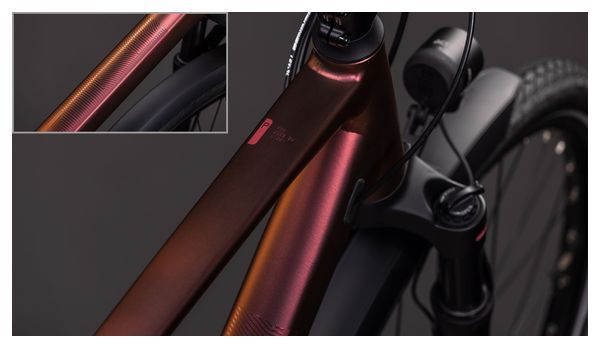 Bicicletta da trekking Cube Kathmandu Pro con cambio Shimano Cues 10S, manubrio da 700 mm, colore rosso-arancio Sun Glow, modello 2026