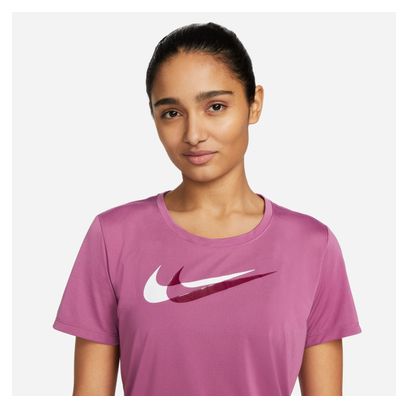 Camiseta de manga corta Nike Dri-Fit Swoosh Run Rosa para mujer