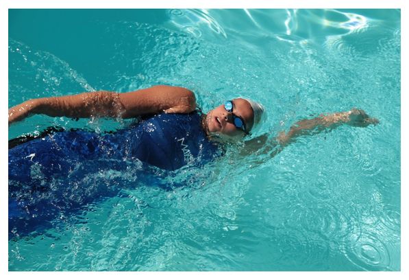 Mako Damen Schwimmanzug Leviathan Racer Back Blau
