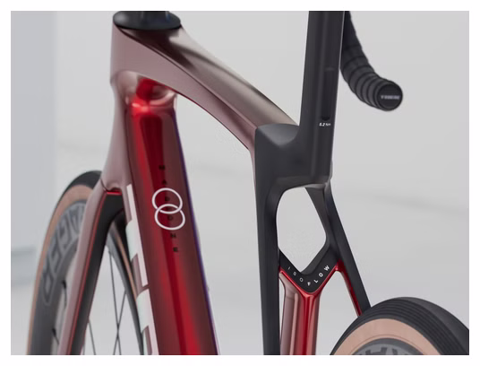 TREK Madone SL 6 gen 8 Mサイズ 電動105Di2 12s Trek Madone SL 6 Shimano 105 Di2 12S 700 mm Road Bike Black