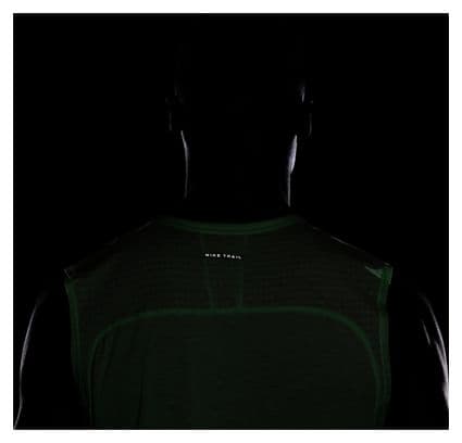 Camiseta de Tirantes Nike Solar Chase Verde Hombre