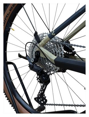 Produit reconditionné . Cube Reaction Hybrid Pro Allroad 625 SHIMANO 2022 . VTT électrique . Cube . très bon état