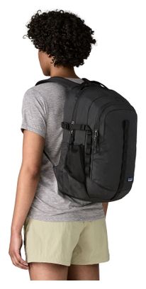 Mochila Patagonia Refugio Daypack 26 L, color negro