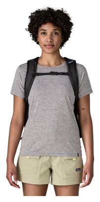 Mochila Patagonia Refugio Daypack 26 L, color negro