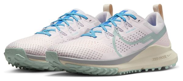 Nike React Pegasus Trail 4 Damen Trailrunningschuh Rosa Blau