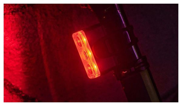 Éclairage arrière LED Ravemen TR500 avec Capteur de Freinage 