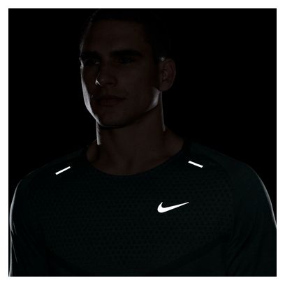 Men's Nike Dri-FIT ADV TechKnit Green short-sleeved jersey