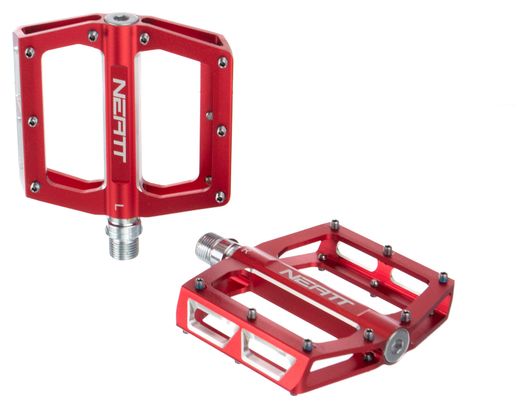 Pair of Neatt Attack V2 8 Pin Flat Pedals Red