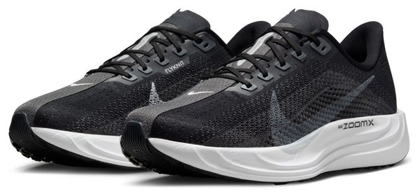 Chaussures Running Nike Pegasus Plus Noir Blanc Homme