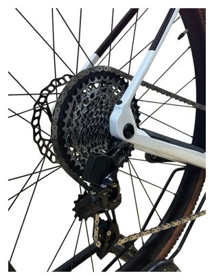 produit reconditionné . Orbea Gain M21e 1X Sram AXS 2024 . Vélo gravel électrique . Orbea . très bon état