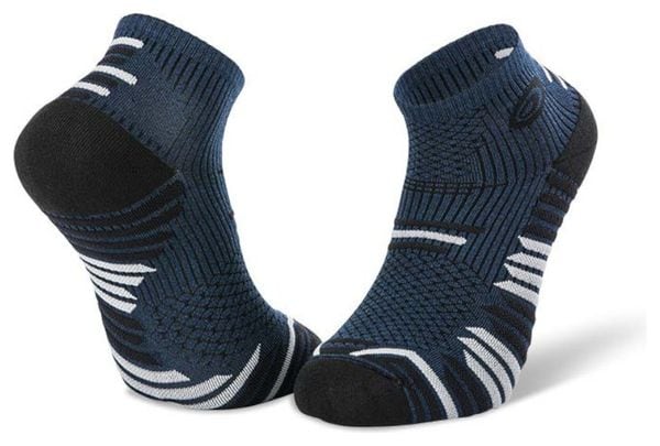Pair of BV Sport Trail Elite Socks Blue Black