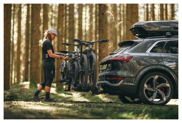 Porte-Vélo sur Boule d'Attelage Thule EasyFold 3 945100 - 3 Vélos (Compatible E-Bikes) Noir