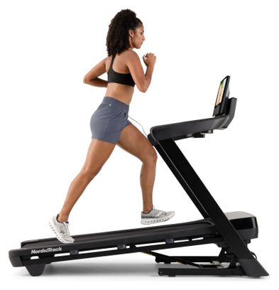 Tapis de course T Series 16 / +12 inclianaison / 20 km/h
