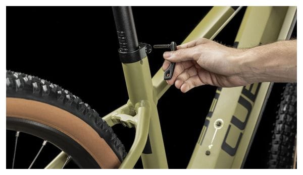 VTT Cube Reaction Hybrid Race 750 olive´n´green