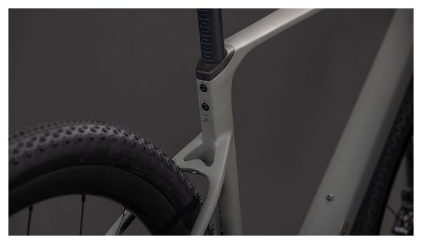 Cube Nuroad C:62 EX Gravel Bike Shimano GRX Di2 12S 700 mm Grigio Antico 2026