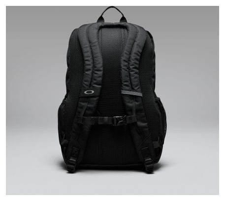 Oakley Spark Traverse 28L Backpack - Black | Alltricks.com