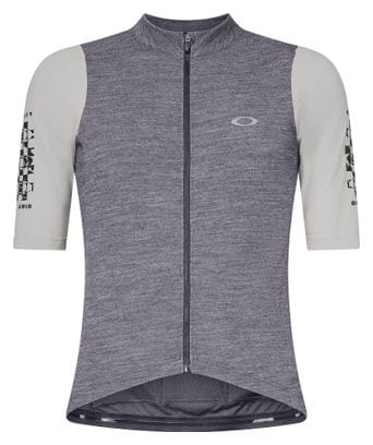 Maillot Manches Courtes Oakley Off Grid 2.0 Gris Homme