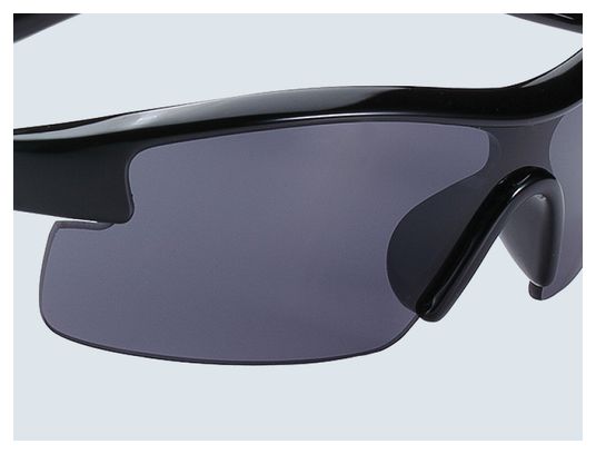 BBB Glasses Kids 1 bright black screen 