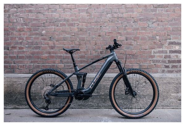 Cube Stereo Hybrid 160 HPC Race 750 27.5 Electric Full Suspension MTB Shimano Deore 12S 750 Wh 27.5'' Grijs Metaal 2023