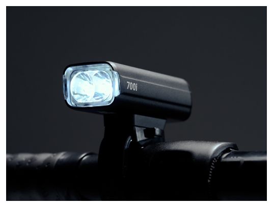 BBB NanoStrike 700i voorlicht met batterij-indicator