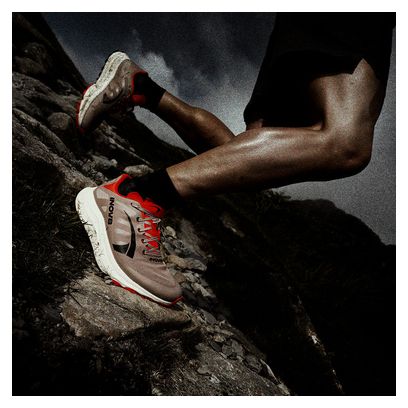 Scarpe da trail Inov 8 TrailFly Pro beige/arancione da donna
