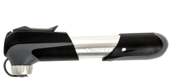 NEATT 7 &#39;&#39; Mini-Handpumpe (max. 5 bar) Schwarz / Silber