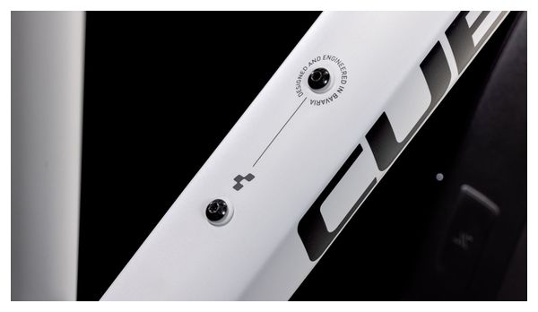 Cube Nature Pro Allroad Trapezio Bicicletta ibrida Shimano Cues 10S 700 mm Cotone Bianco Grigio 2025