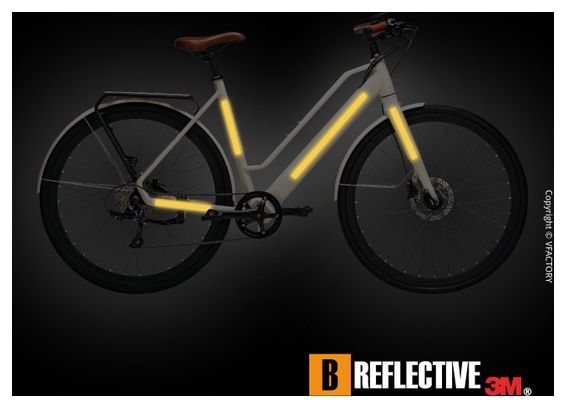 B REFLECTIVE 3M® LINES  Kit de Bandes Réfléchissantes  Multi Support : Vélo  Gyroroue et autres EDPM  3M Technology™  1x15cm  Or