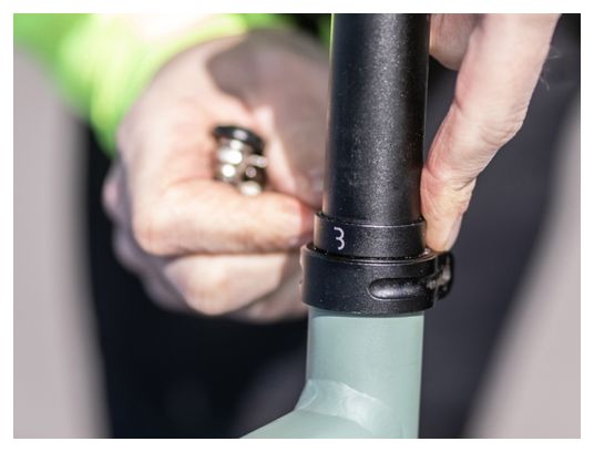 Bague Anti-Glisse BBB PostFix pour Tige de Selle Noir