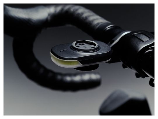 BBB Slice 300 voorlamp met GPS-unit voor Garmin en Wahoo